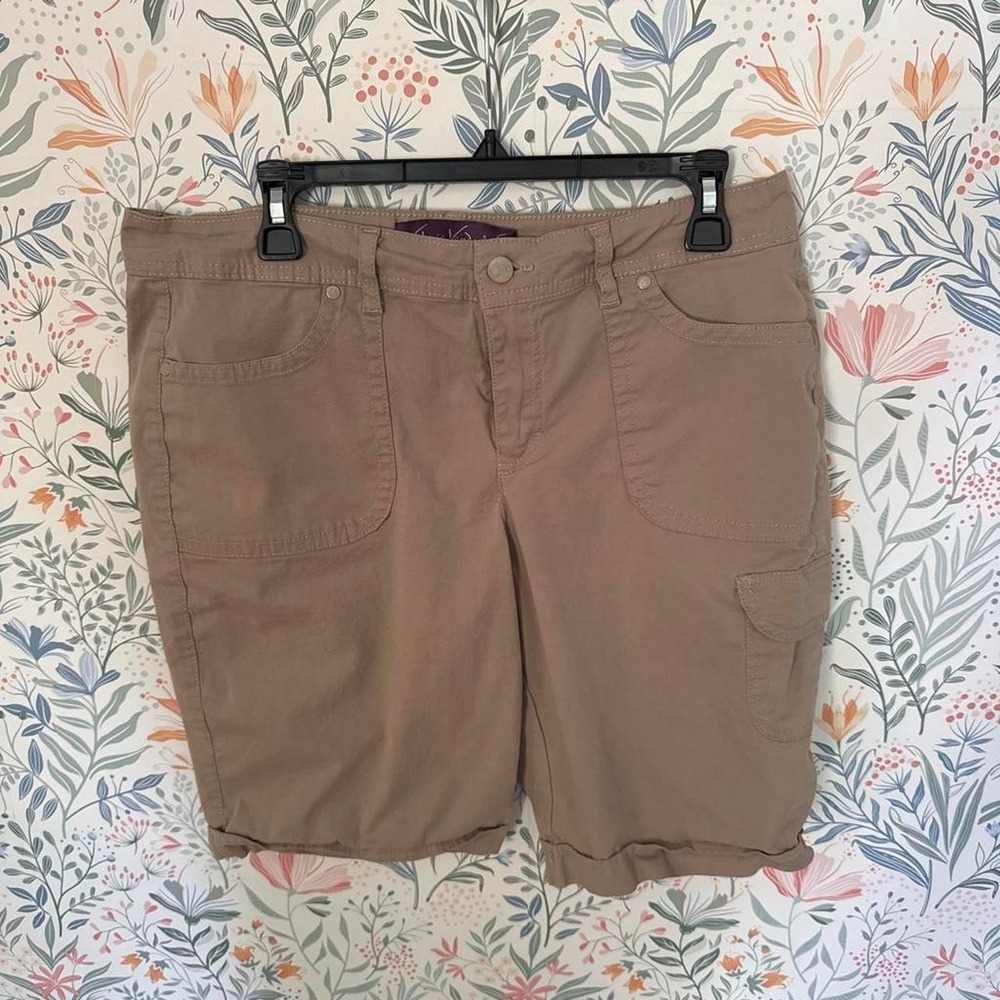 Gloria Vanderbilt Beige cargo Bermuda Shorts Y2K Utility